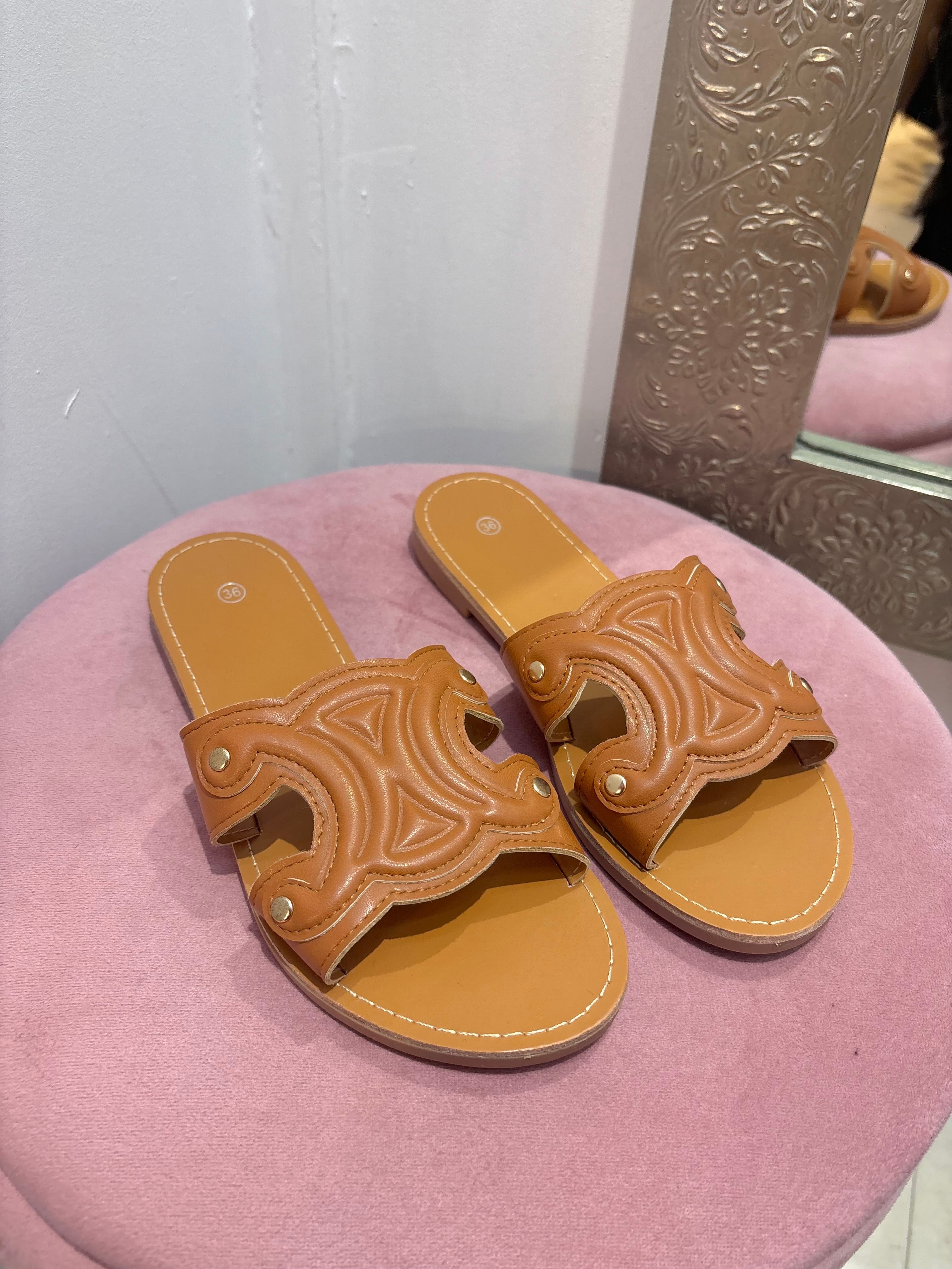 Claquette Melek  (WL54)