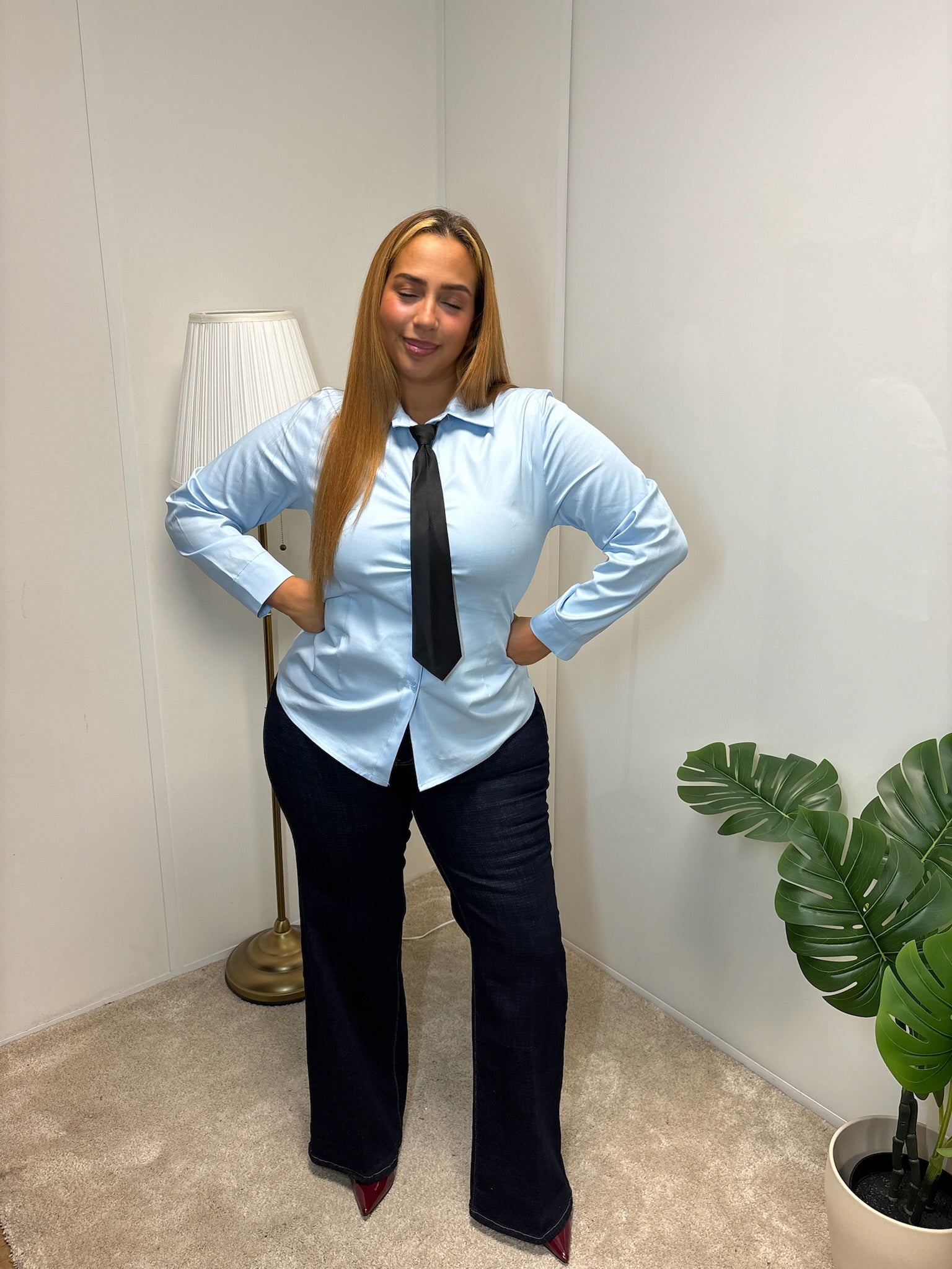 Chemise + cravate  Chloé