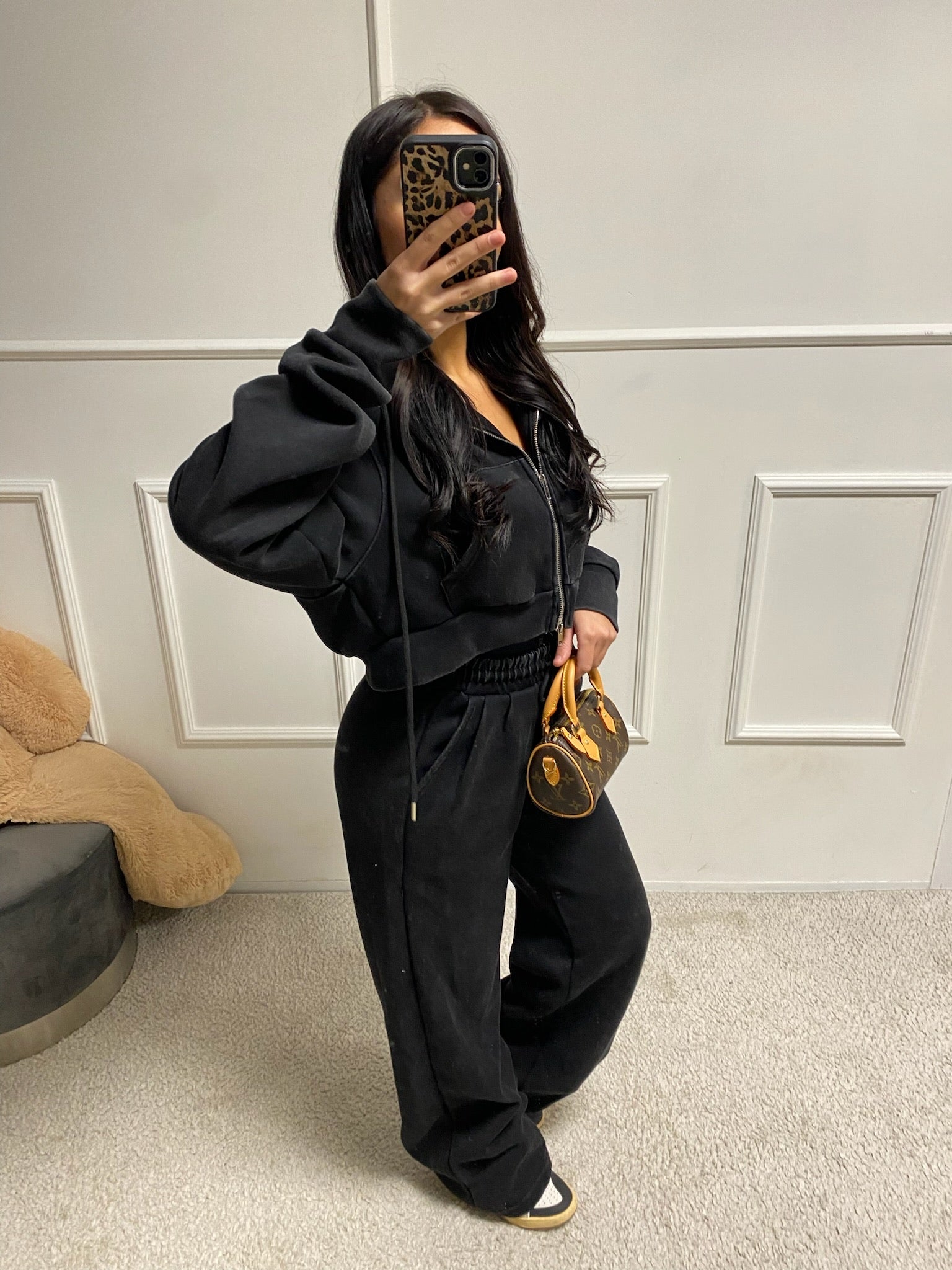 Ensemble Sherine court