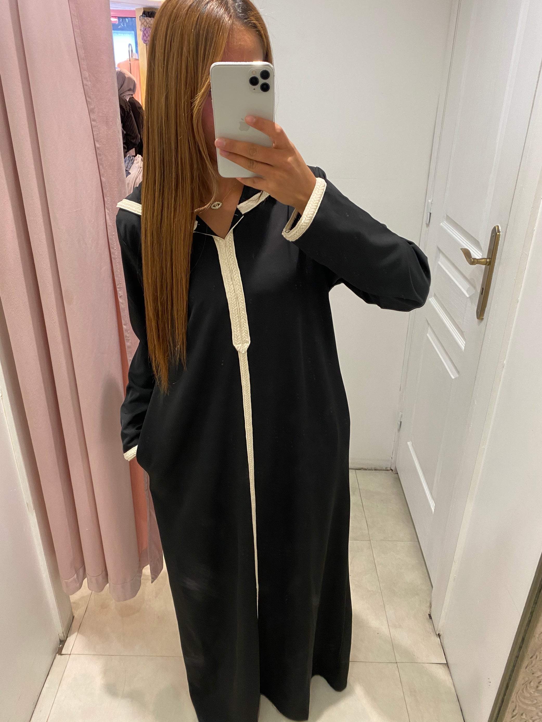 Abaya Amel